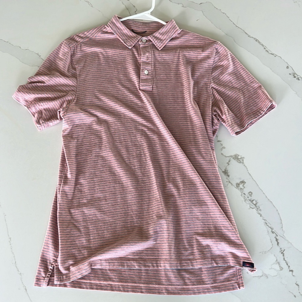 Faherty movement polo size medium